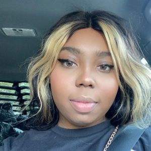 Meet your Posher, Imani